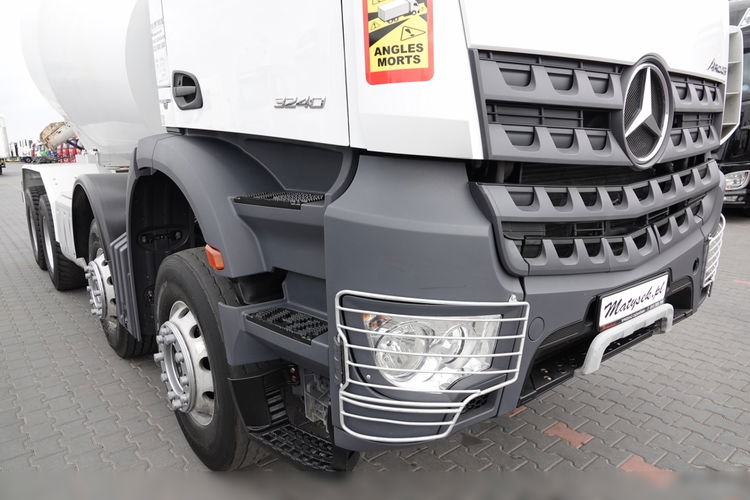 Mercedes AROCS / 8x4 / GRUSZKA 9m3 / BETONOMIESZARKA LIEBHERR / EURO 6 / ŁADOWNOŚĆ: 21 100 KG / zdjęcie 9