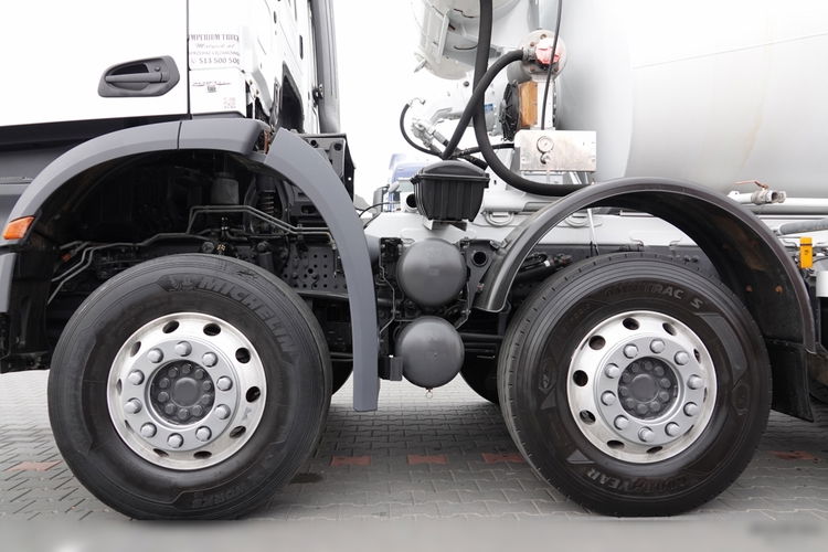 Mercedes AROCS / 8x4 / GRUSZKA 9m3 / BETONOMIESZARKA LIEBHERR / EURO 6 / ŁADOWNOŚĆ: 21 100 KG / zdjęcie 23