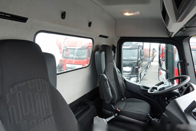 Mercedes AROCS / 8x4 / GRUSZKA 9m3 / BETONOMIESZARKA LIEBHERR / EURO 6 / ŁADOWNOŚĆ: 21 100 KG / zdjęcie 38
