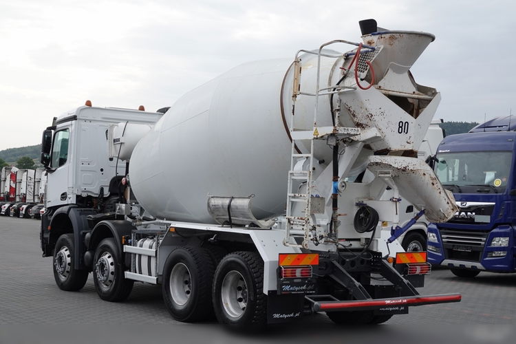 Mercedes AROCS / 8x4 / GRUSZKA 9m3 / BETONOMIESZARKA LIEBHERR / EURO 6 / ŁADOWNOŚĆ: 21 100 KG / zdjęcie 4