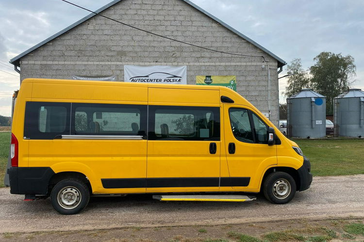 Fiat Ducato 3.0 Benzyna z Gazem 8-osobowy rampa dla wózka AUTOBUS cena netto zdjęcie 1