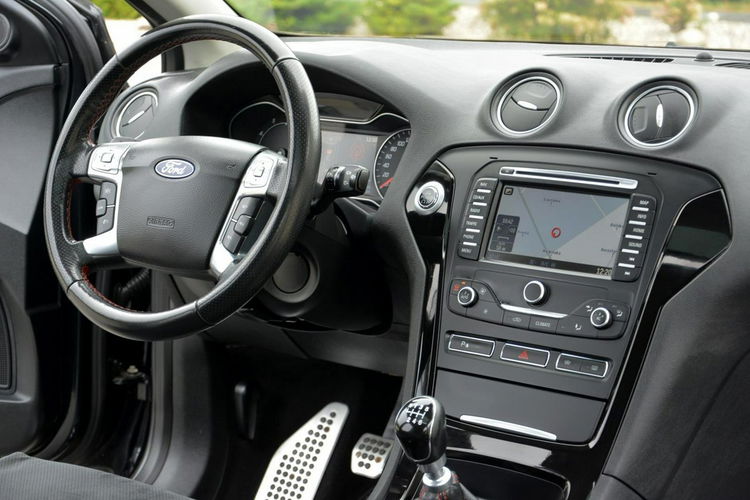 Ford Mondeo Titanium ST Radar Wentylacja bi-xenon Ledy Skóry Navi Kamera czer.nić zdjęcie 20
