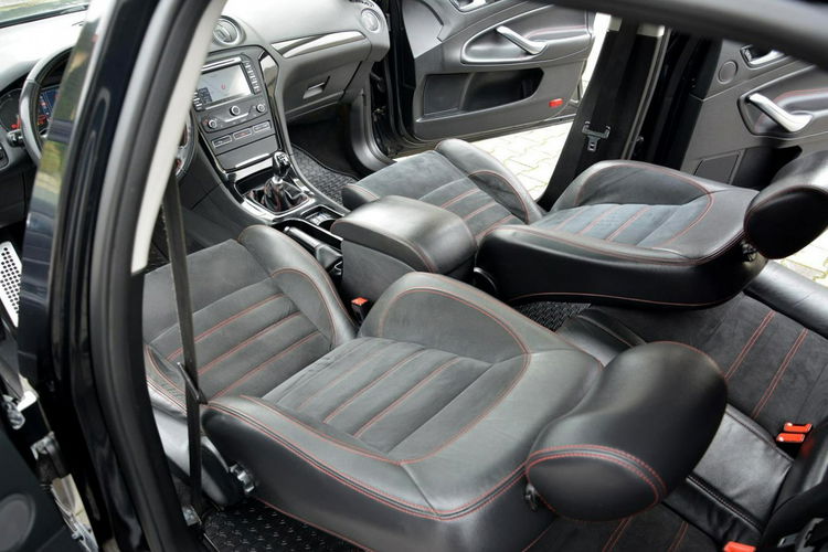 Ford Mondeo Titanium ST Radar Wentylacja bi-xenon Ledy Skóry Navi Kamera czer.nić zdjęcie 23