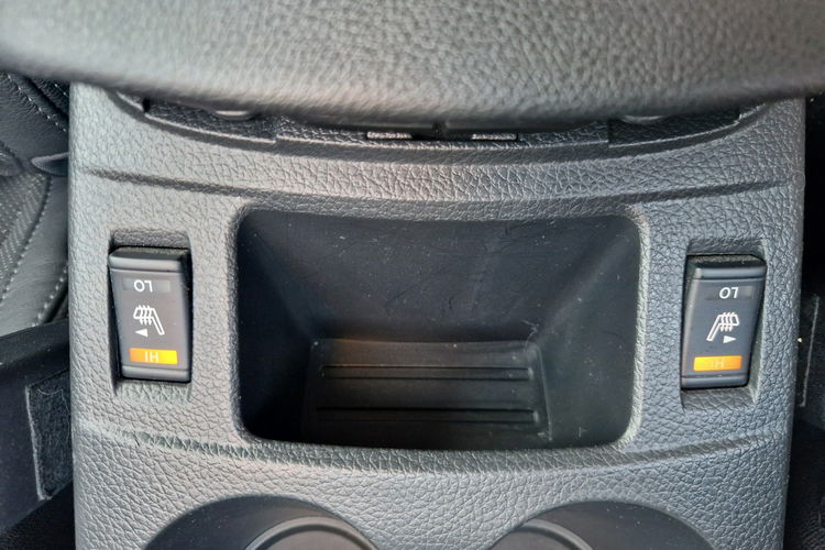 Nissan Qashqai Ledy. ASO.4x4. Skóra. Panorama. Bogato wyposażony. zdjęcie 31