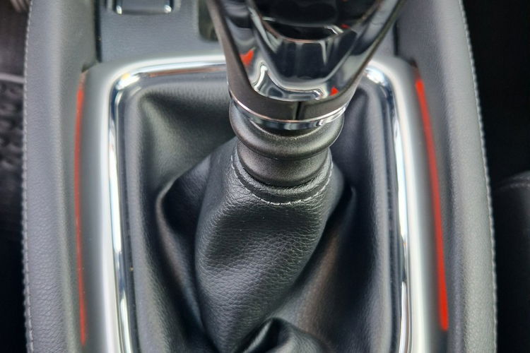 Nissan Qashqai Ledy. ASO.4x4. Skóra. Panorama. Bogato wyposażony. zdjęcie 39