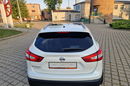 Nissan Qashqai Ledy. ASO.4x4. Skóra. Panorama. Bogato wyposażony. zdjęcie 7
