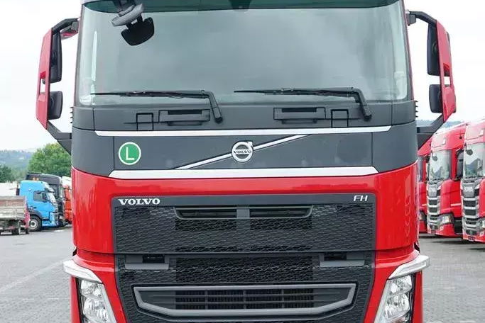 Volvo / FH 460 / ACC / EURO 6 / ZESTAW PRZESTRZENNY 120 M3 zdjęcie 15