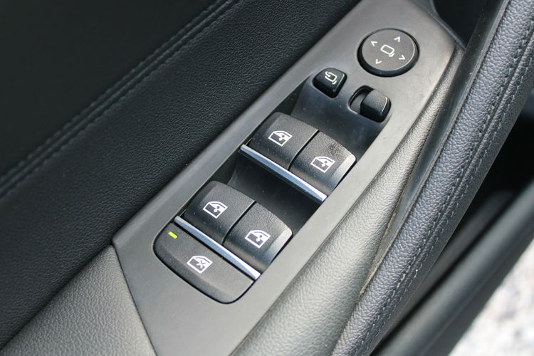 BMW 520 F-vat Salon Polska Gwarancja Head-Up Skóra zdjęcie 12