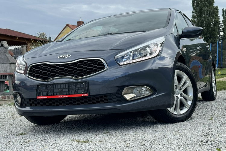 Kia Cee'd 1.4 Benz. 100KM z Niemiec Nowy MODEL 2013 5 Drzwi, BOGATA OPCJA Hak zdjęcie 1