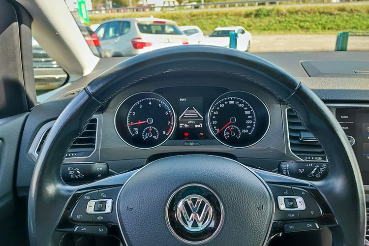 Volkswagen Golf Sportsvan IQ.Drive + 64 t.km + serwis zdjęcie 35