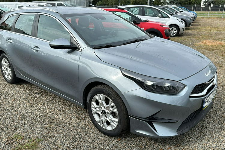 Kia Cee'd navi, kamera, gwarancja, 45 tys.km zdjęcie 2