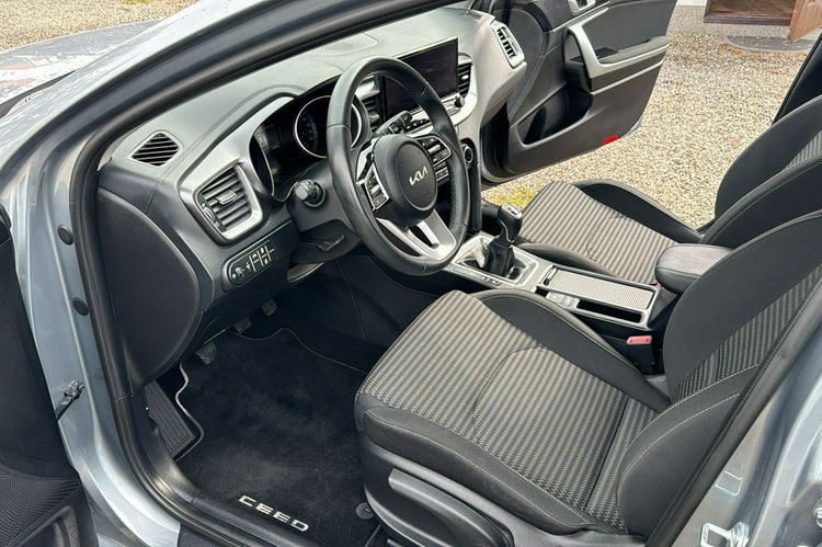 Kia Cee'd navi, kamera, gwarancja, 45 tys.km zdjęcie 5