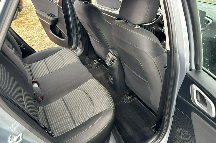 Kia Cee'd navi, kamera, gwarancja, 45 tys.km zdjęcie 7