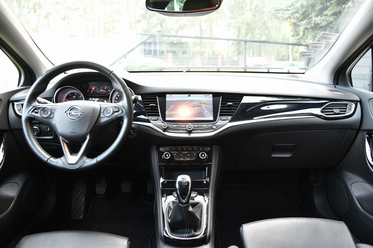 Opel Astra 1.6 Diesel Gwarancja Bogate Wyposażenie Zadbane zdjęcie 13