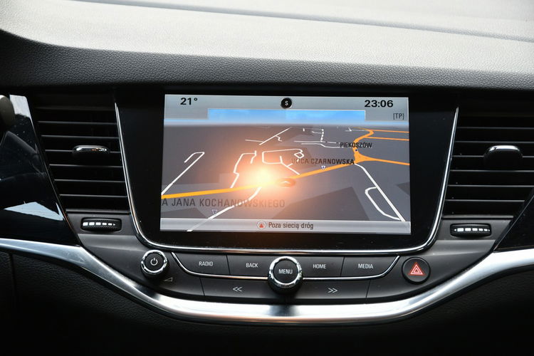 Opel Astra 1.6 Diesel Gwarancja Bogate Wyposażenie Zadbane zdjęcie 19