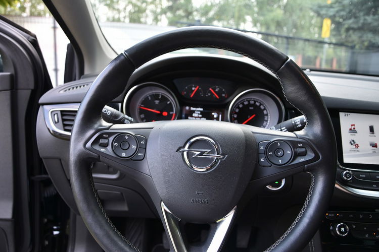 Opel Astra 1.6 Diesel Gwarancja Bogate Wyposażenie Zadbane zdjęcie 24