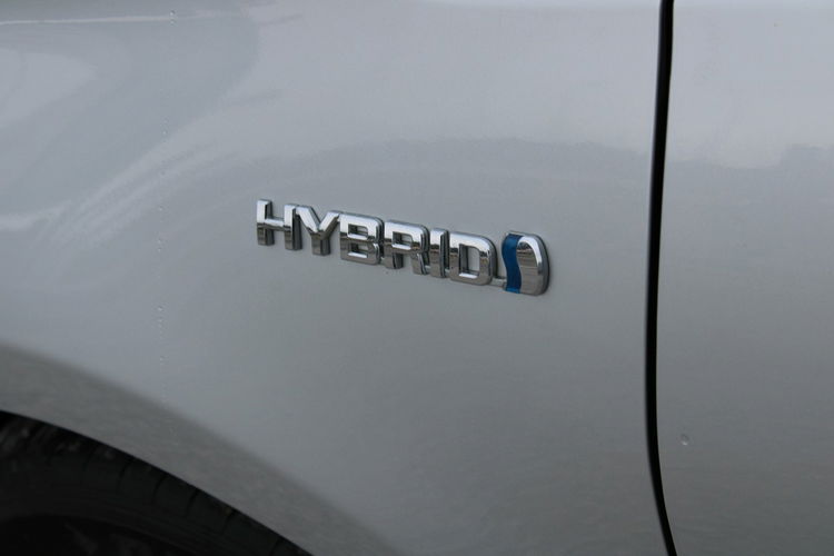 Toyota Yaris Hybrid Premium F-vat Salon Polska Gwarancja zdjęcie 9