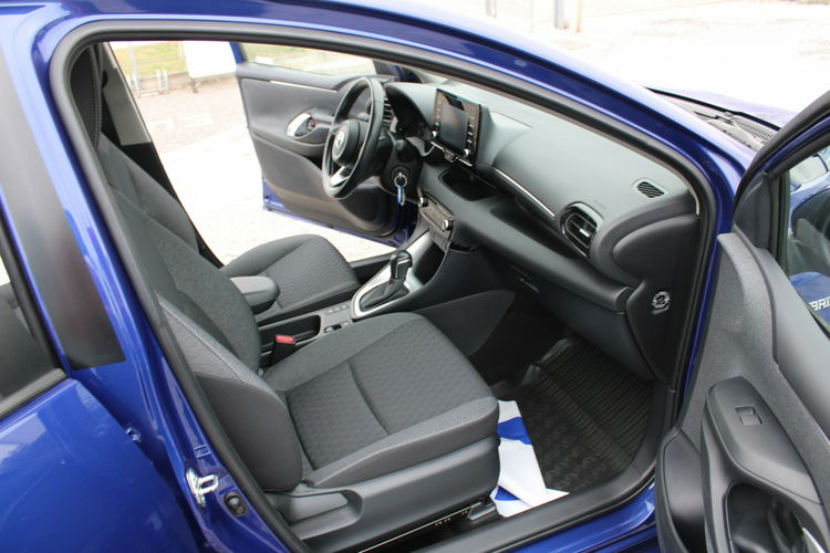 Toyota Yaris 1.5 HYBRID F-vat Comfort Salon Polska Kamera zdjęcie 27