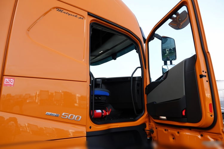 Volvo FH 500 / XXL / PEŁNY ADR / KLIMA POSTOJOWA / ALUSY / SALON POLSKA / PO ZŁOTYM KONTRAKCIE SERWISOWYM zdjęcie 38
