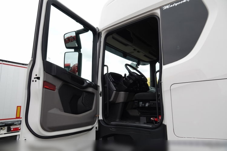 Scania R 450 / FIRANKA - 9 m / WINDA ZAŁADOWCZA / 22 E.P / PODNOSZONY DACH / CAŁA NA PODUSZKACH zdjęcie 27