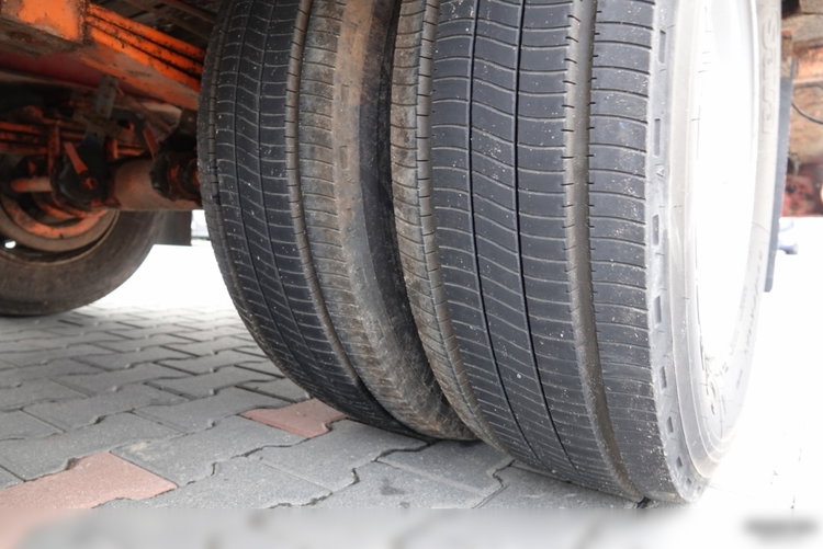 MEILLER PRZYCZEPA LAWETA / DMC: 30 TON / NISKOPODWOZIOWA / 3 OSIOWA  zdjęcie 16