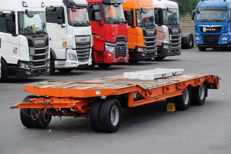 MEILLER PRZYCZEPA LAWETA / DMC: 30 TON / NISKOPODWOZIOWA / 3 OSIOWA  zdjęcie 1