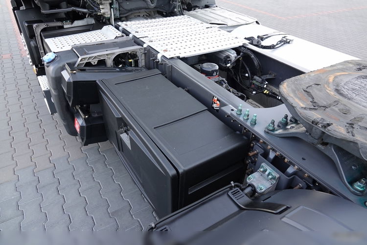 RENAULT T 480 / PEŁNY ADR / RETARDER / 290 tys.km / KLIMA POSTOJOWA / SPROWADZONA / PO KONTRAKTOWA / zdjęcie 14