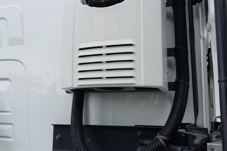 RENAULT T 480 / PEŁNY ADR / RETARDER / 290 tys.km / KLIMA POSTOJOWA / SPROWADZONA / PO KONTRAKTOWA / zdjęcie 24
