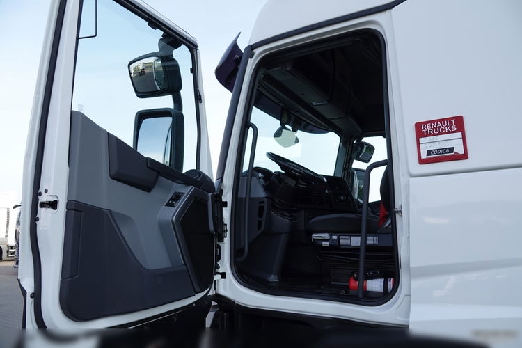 RENAULT T 480 / PEŁNY ADR / RETARDER / 290 tys.km / KLIMA POSTOJOWA / SPROWADZONA / PO KONTRAKTOWA / zdjęcie 26