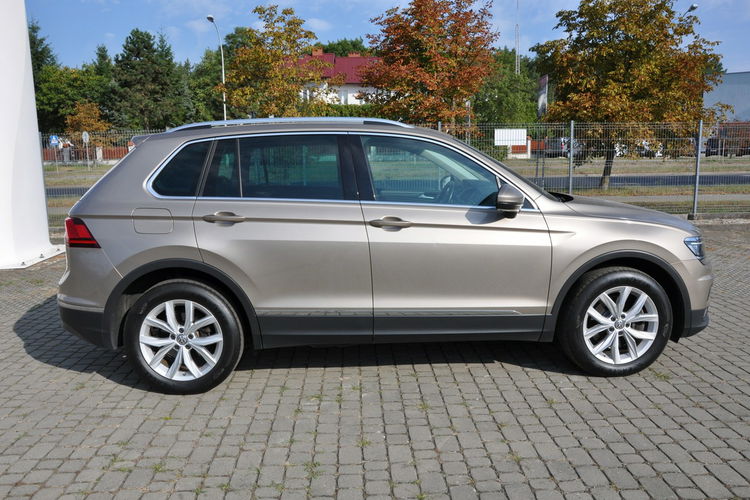 Volkswagen Tiguan 2.0TDI 190KM 4Motion DSG High Keyless FrontLaneAssist 1wł Salon PL zdjęcie 6