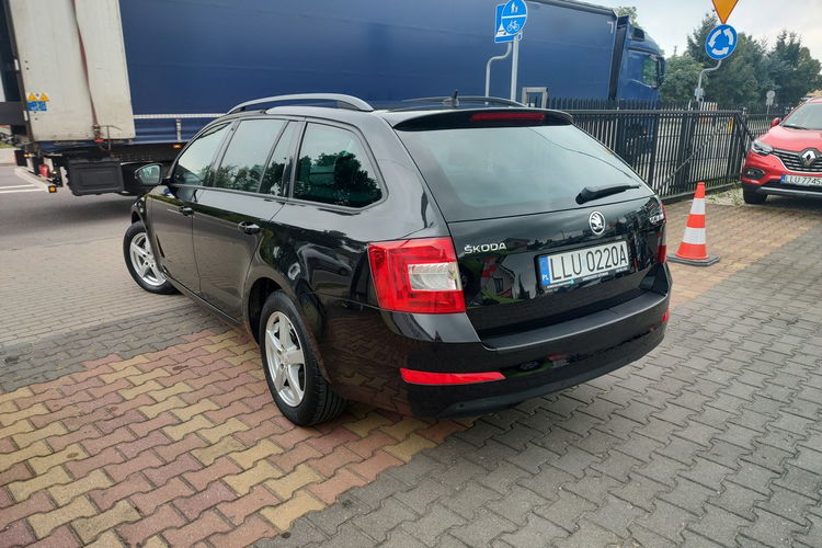 Skoda Octavia 2.0 TDi 150KM Klimatronic Navi zdjęcie 7