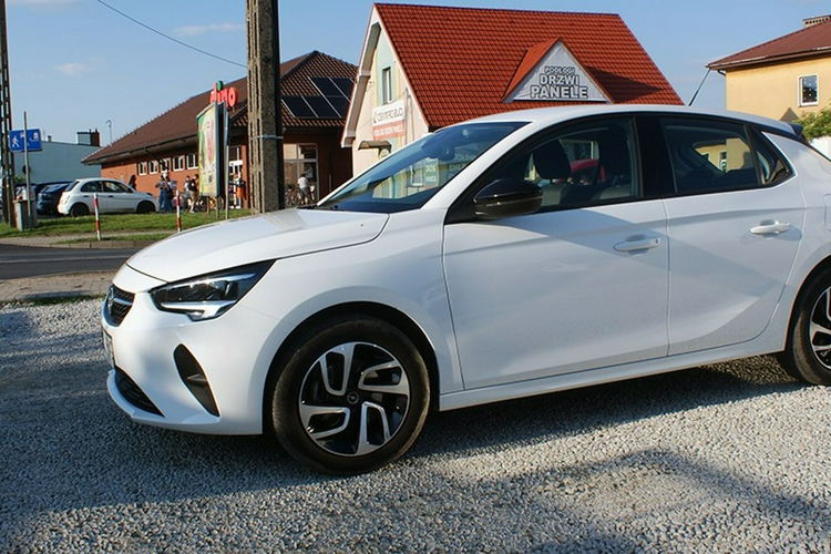 Opel Corsa zdjęcie 9