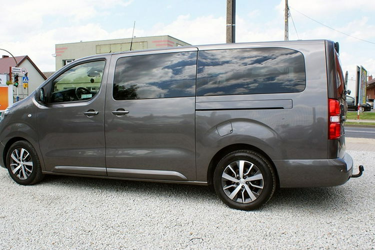 Toyota Proace Verso 8 osobowy zdjęcie 2