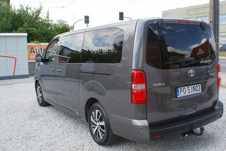 Toyota Proace Verso 8 osobowy zdjęcie 3