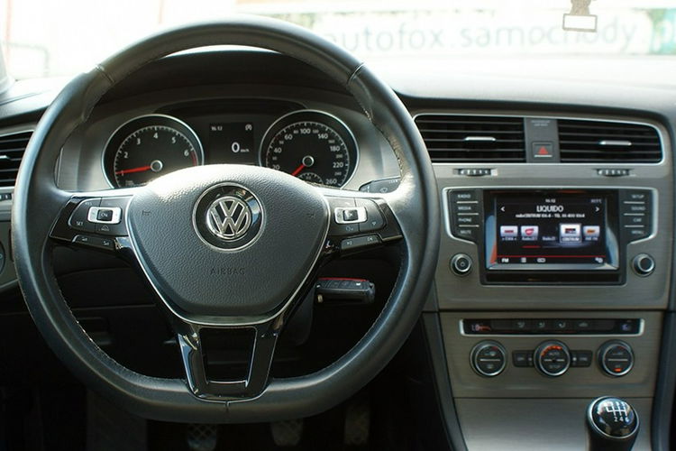 Volkswagen Golf zdjęcie 15