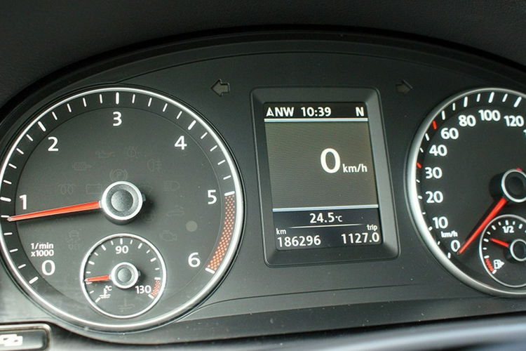 Volkswagen Touran zdjęcie 20