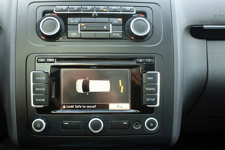 Volkswagen Touran zdjęcie 22