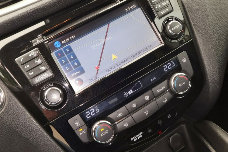 Nissan Qashqai Perła Navi Panorama zdjęcie 9