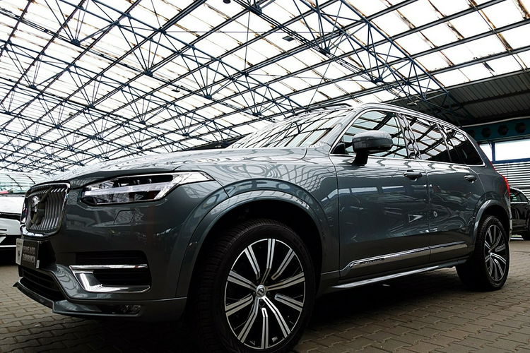 Volvo XC 90 7osób INSCRIPTION PNEUMATYKA Panorama 3Lata GWAR 1wł Kraj Bezwypa F23% zdjęcie 7