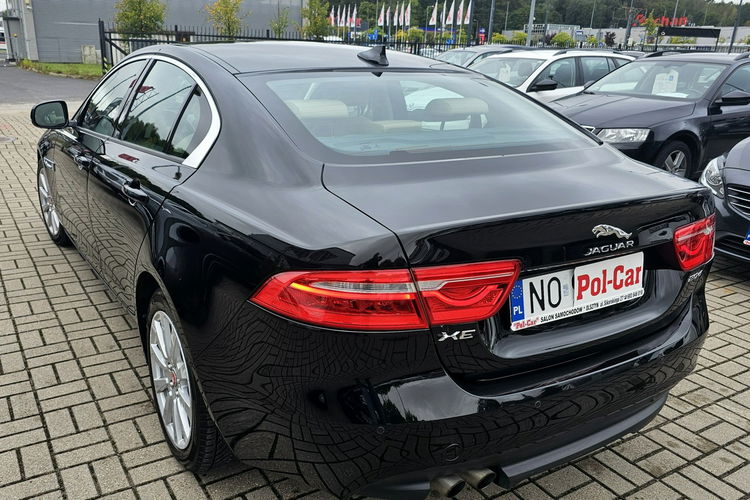 Jaguar XE model 2016, polski salon, pierwszy własciciel, automat zdjęcie 6