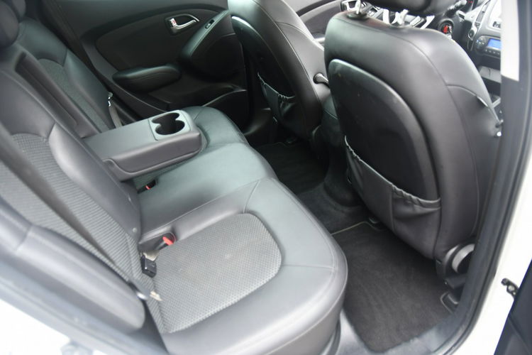 Hyundai ix35 1.6benz Navi,  Kamera Cof.Panorama.Klimatronic 2 str. zdjęcie 16