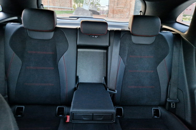 Mercedes EQA Pakiet AMG. Zasięg 410Kl. 292Ps. Full-Led zdjęcie 32