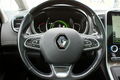 samochód osobowy Renault zdjęcie 15