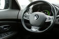 samochód osobowy Renault zdjęcie 19