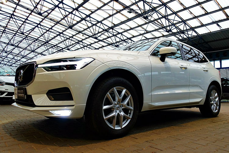 Volvo XC 60 AWD PANORAMA+EL.Hak+Kamera+Navi 3Lata GWAR 1wł Kraj Bezwypa 4X4 F23% zdjęcie 76