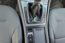 Volkswagen Golf Klimatyzacja / Podgrzewane fotele / Komputer / 4 cylindry zdjęcie 7