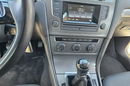 Volkswagen Golf Klimatyzacja / Podgrzewane fotele / Komputer / 4 cylindry zdjęcie 8