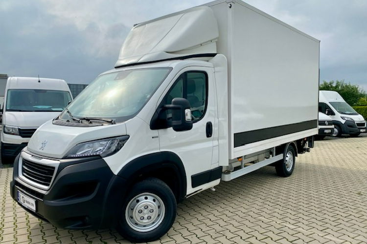 Peugeot Boxer SALON PL / Kontener + Winda / 8 EP / 108 tys.km / KLIMATRONIC / 163KM zdjęcie 2