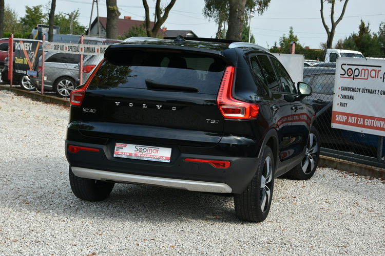 Volvo XC 40 AWD 2.0 T5 250KM Automat 2018r. FullLED Skóra Panorama Kamera zdjęcie 19