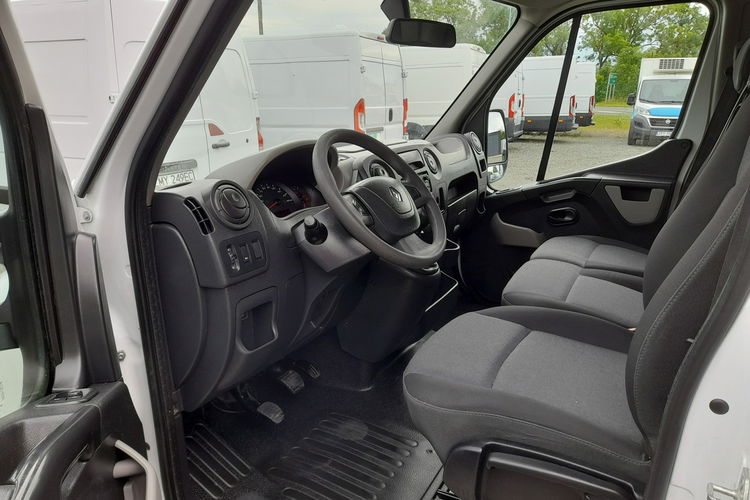 Renault Master Przygotowany do rejestracji. Klima, tempomat zdjęcie 6